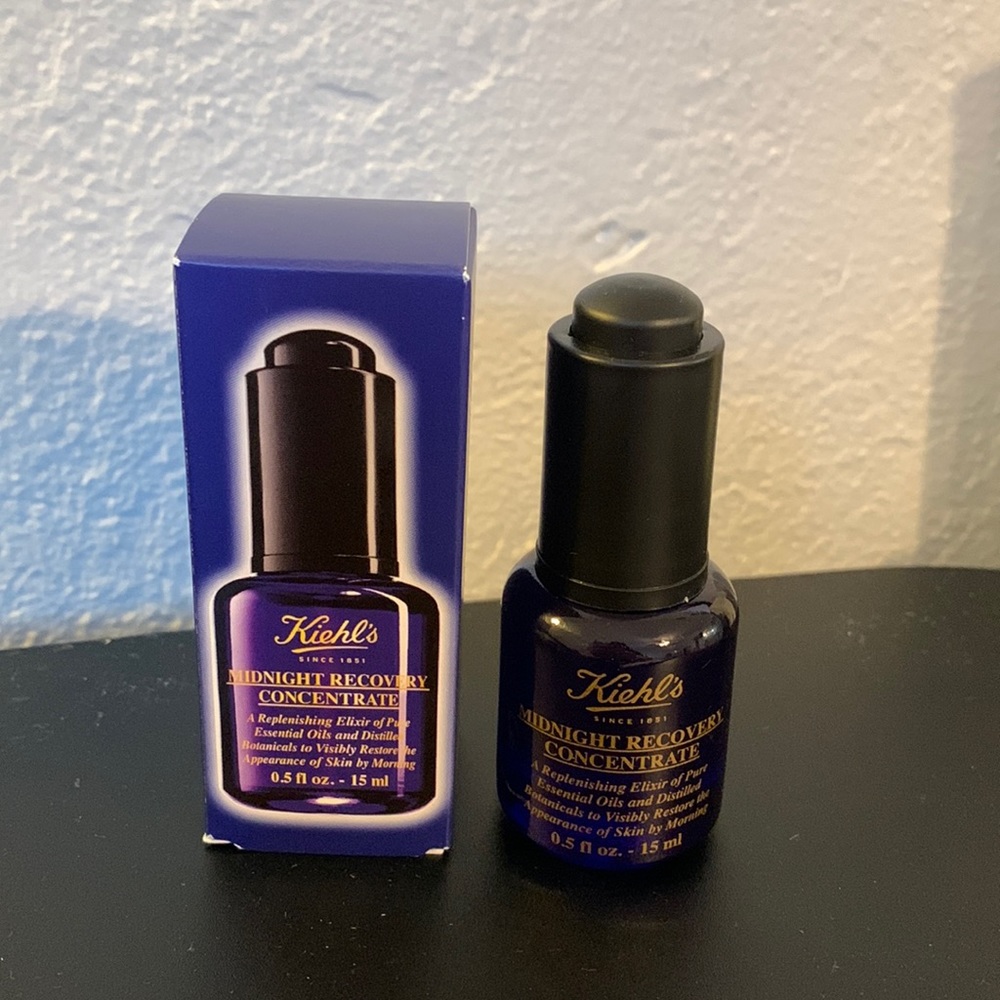 BRAND NEW Kiehl’s Midnight Recovery Concentrate Oil